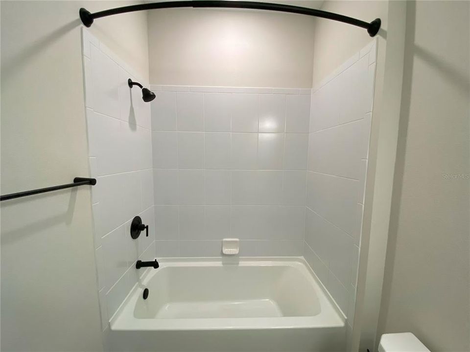 В аренду: $2,295 (3 спален, 2 ванн, 1650 Квадратных фут)
