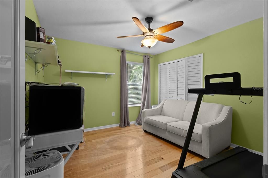 For Sale: $369,900 (3 beds, 2 baths, 1338 Square Feet)