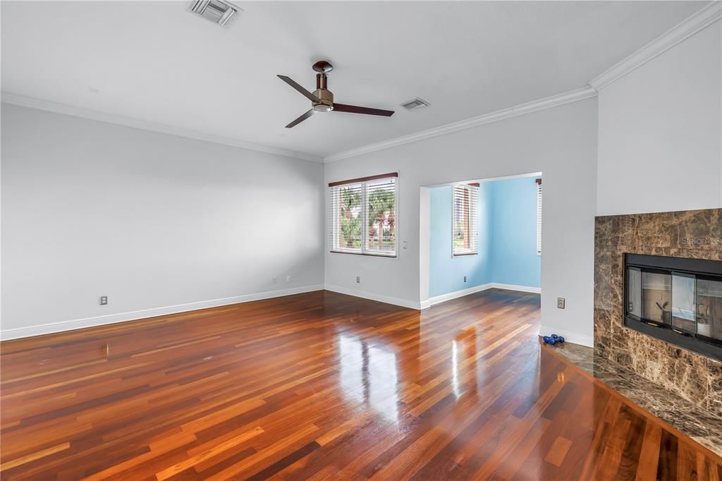 En Renta: $4,650 (3 camas, 3 baños, 2982 Pies cuadrados)