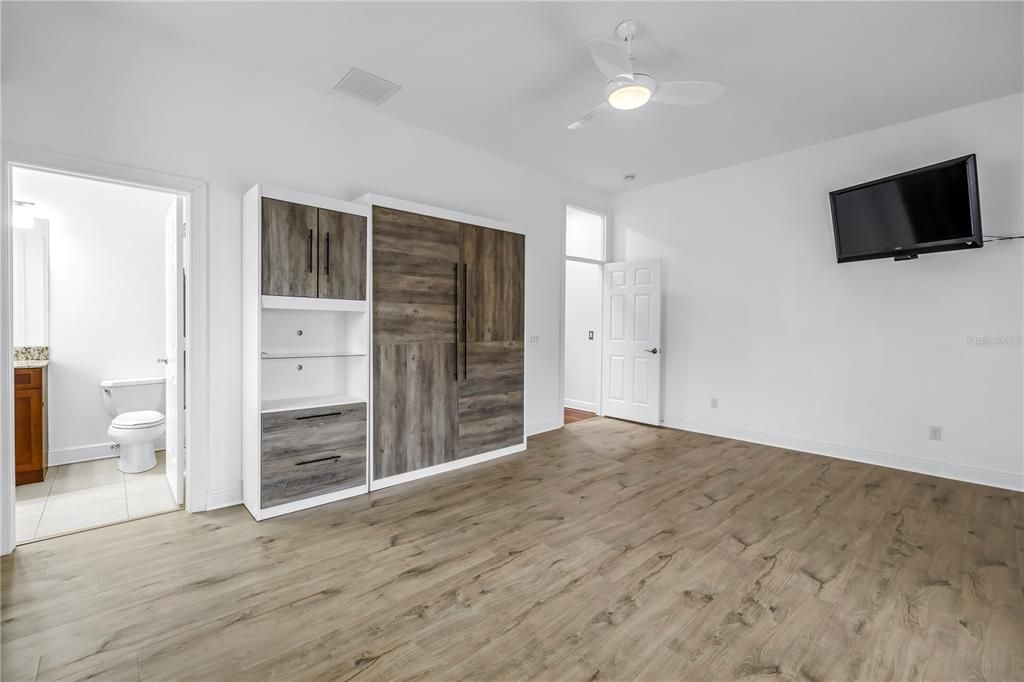 En Renta: $4,650 (3 camas, 3 baños, 2982 Pies cuadrados)