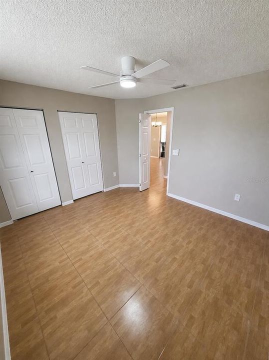For Sale: $199,000 (2 beds, 2 baths, 1135 Square Feet)