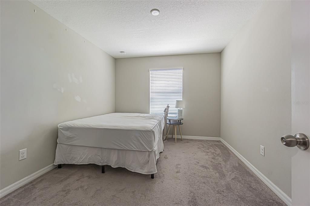 For Sale: $235,000 (2 beds, 2 baths, 1462 Square Feet)