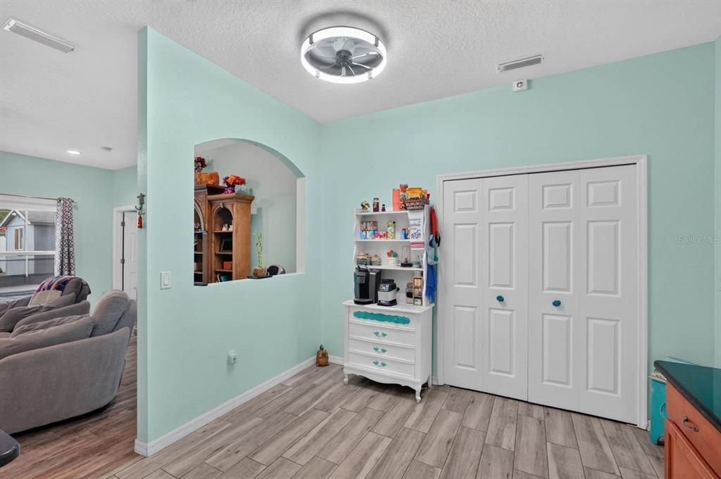 For Sale: $405,000 (3 beds, 2 baths, 2010 Square Feet)