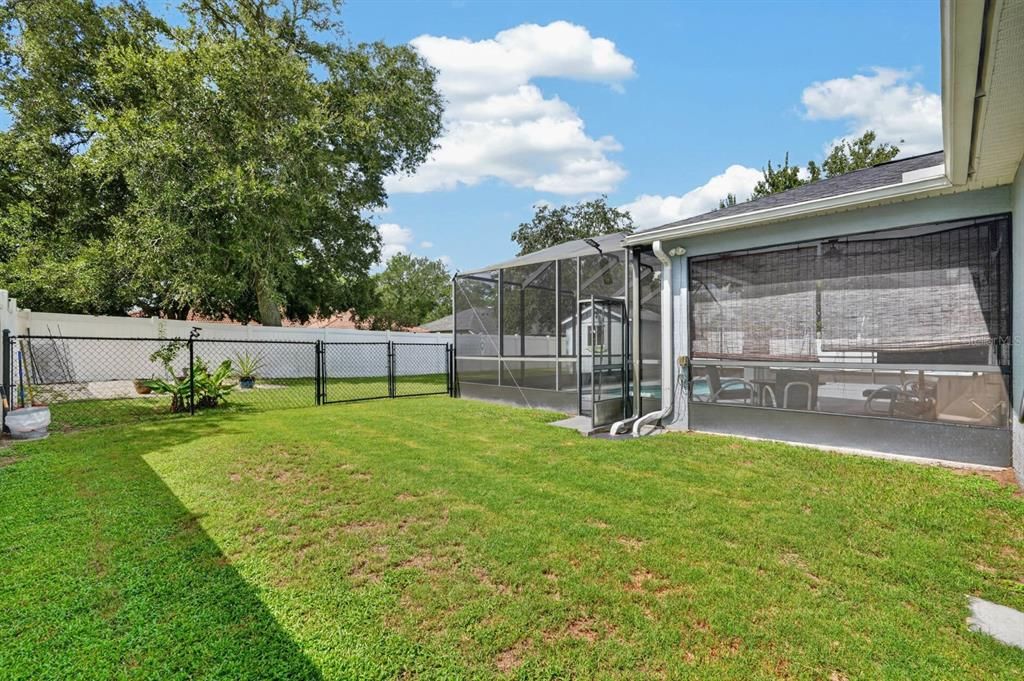 For Sale: $405,000 (3 beds, 2 baths, 2010 Square Feet)