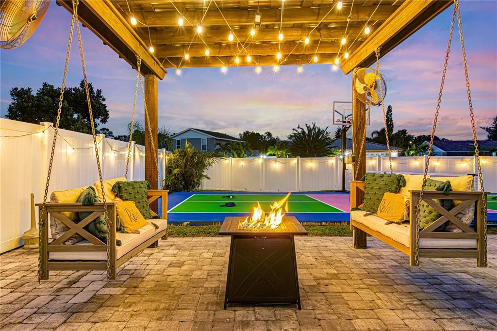 For Sale: $925,000 (4 beds, 3 baths, 2206 Square Feet)