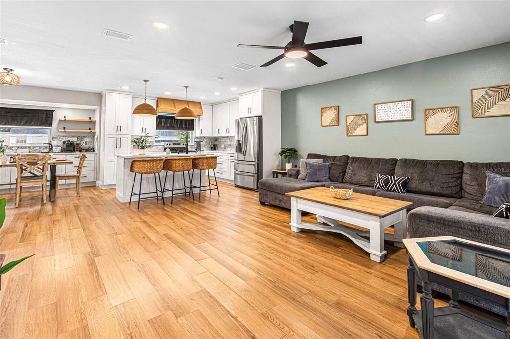 For Sale: $925,000 (4 beds, 3 baths, 2206 Square Feet)
