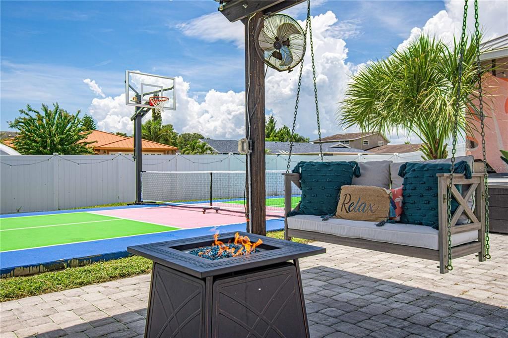 For Sale: $925,000 (4 beds, 3 baths, 2206 Square Feet)