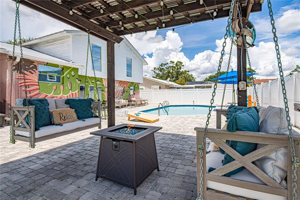 For Sale: $925,000 (4 beds, 3 baths, 2206 Square Feet)