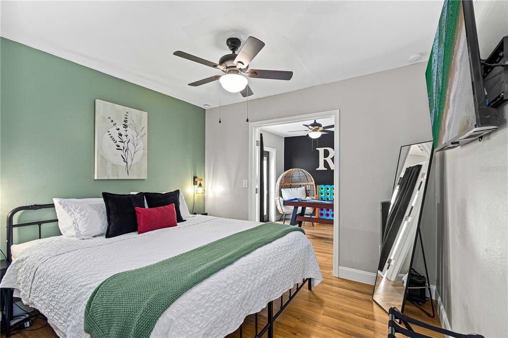 For Sale: $925,000 (4 beds, 3 baths, 2206 Square Feet)