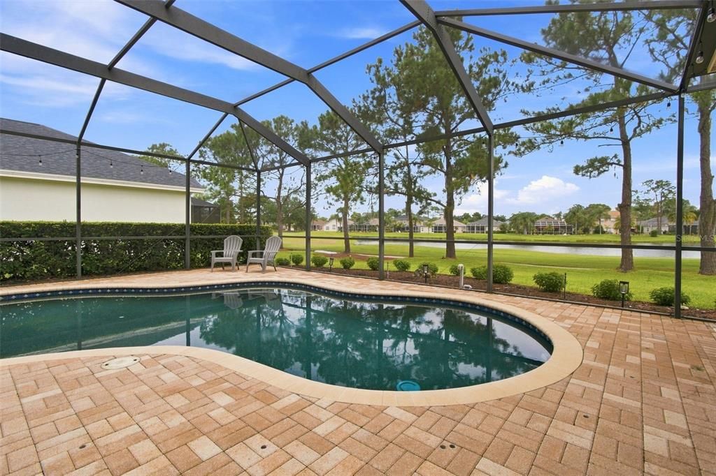 En Venta: $835,000 (4 camas, 4 baños, 3508 Pies cuadrados)