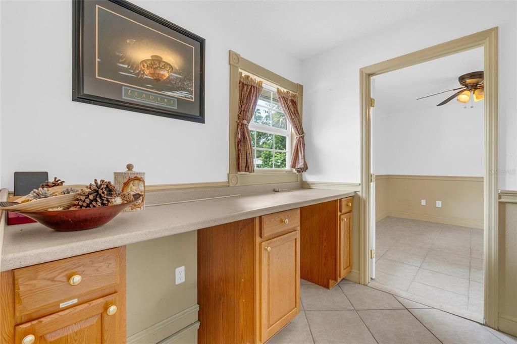For Sale: $500,000 (4 beds, 3 baths, 3152 Square Feet)
