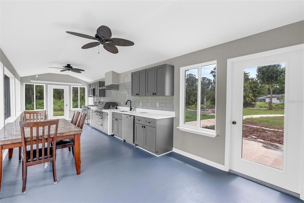 For Sale: $500,000 (4 beds, 3 baths, 3152 Square Feet)