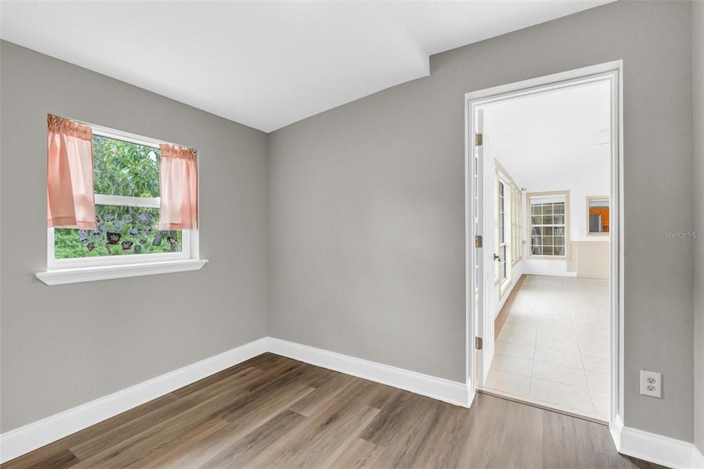 For Sale: $500,000 (4 beds, 3 baths, 3152 Square Feet)