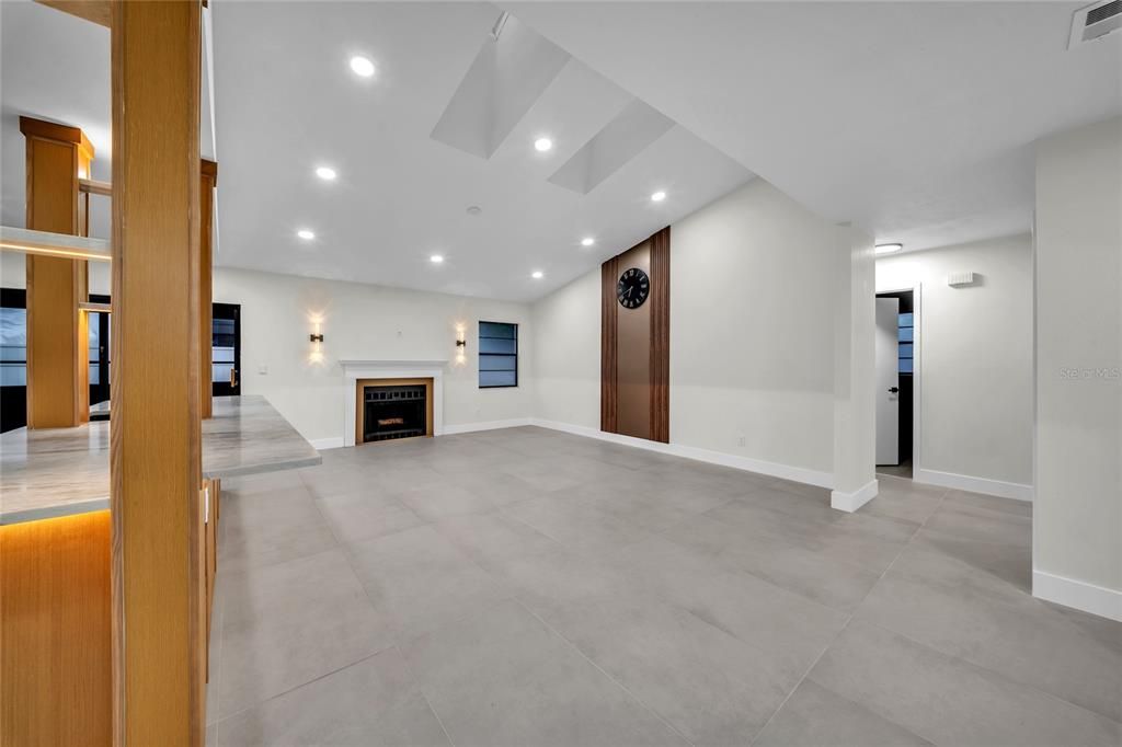 For Sale: $549,900 (3 beds, 2 baths, 1510 Square Feet)