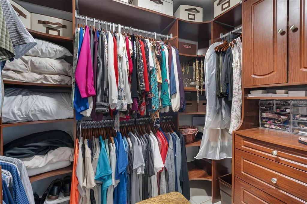 En Venta: $620,000 (4 camas, 2 baños, 1510 Pies cuadrados)