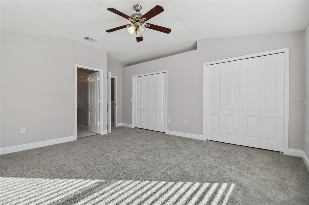 For Sale: $250,000 (2 beds, 2 baths, 1696 Square Feet)