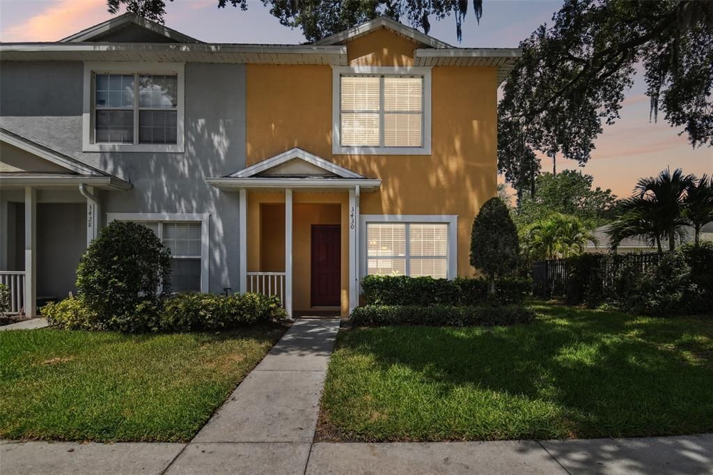 For Sale: $250,000 (2 beds, 2 baths, 1696 Square Feet)
