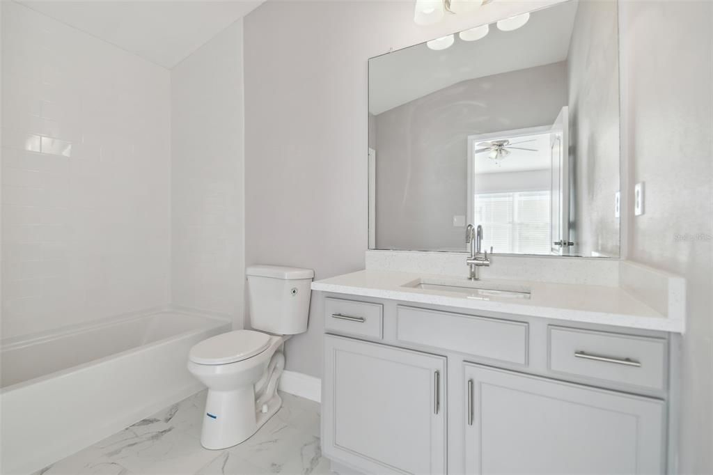 For Sale: $250,000 (2 beds, 2 baths, 1696 Square Feet)