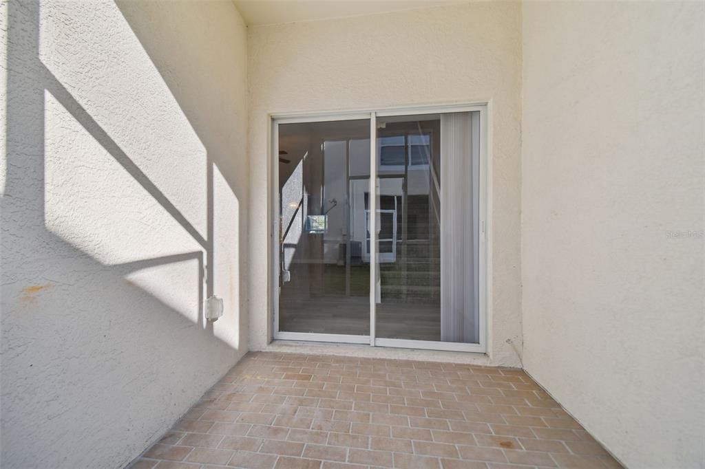 For Sale: $250,000 (2 beds, 2 baths, 1696 Square Feet)