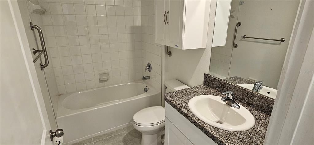 В аренду: $1,950 (3 спален, 2 ванн, 1337 Квадратных фут)