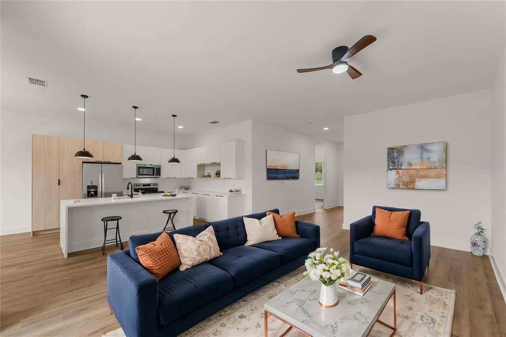 For Sale: $349,900 (4 beds, 3 baths, 1889 Square Feet)