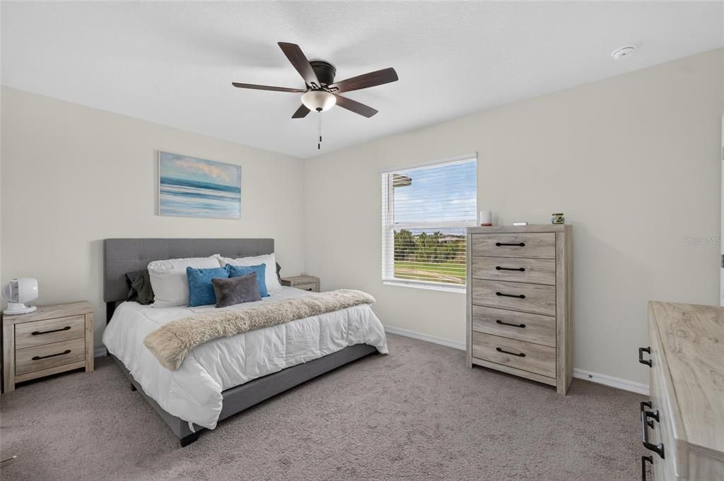 For Rent: $2,300 (3 beds, 2 baths, 1673 Square Feet)