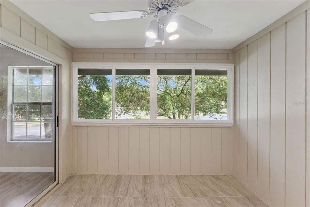 For Rent: $2,150 (2 beds, 2 baths, 1125 Square Feet)