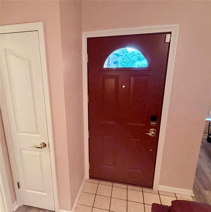 For Sale: $323,753 (3 beds, 2 baths, 1913 Square Feet)