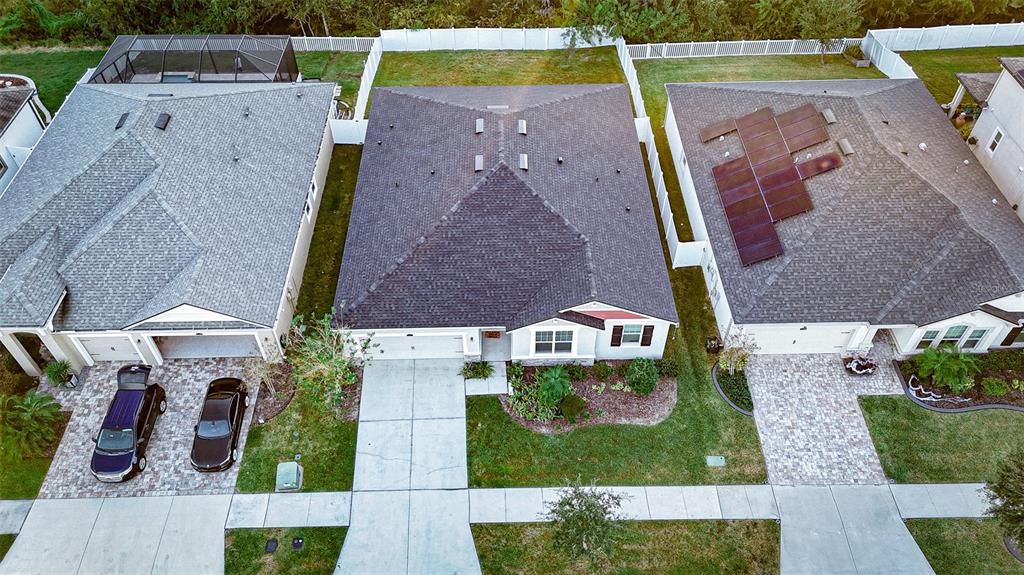 For Sale: $425,000 (4 beds, 3 baths, 2366 Square Feet)