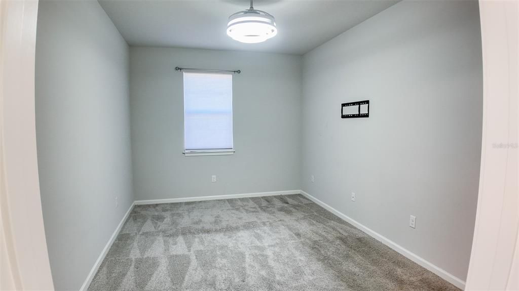 For Sale: $425,000 (4 beds, 3 baths, 2366 Square Feet)