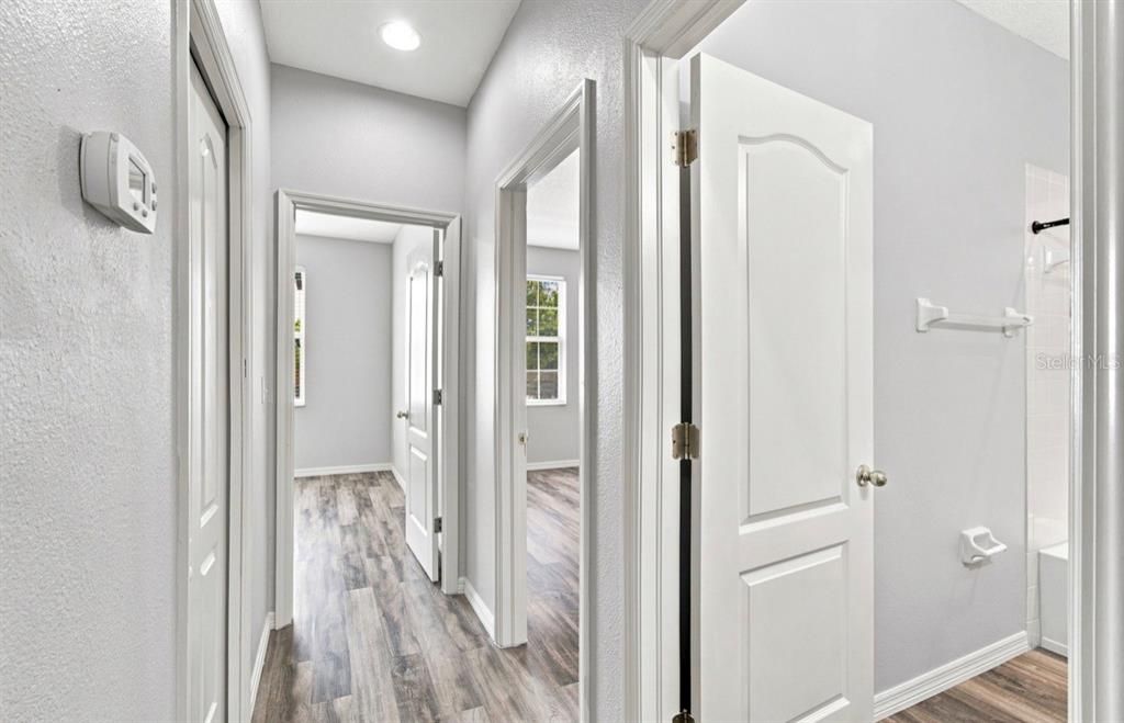 For Sale: $259,900 (3 beds, 2 baths, 1513 Square Feet)
