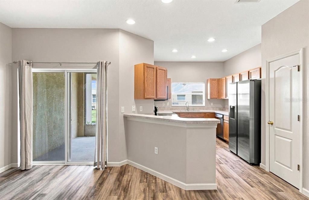 For Sale: $259,900 (3 beds, 2 baths, 1513 Square Feet)