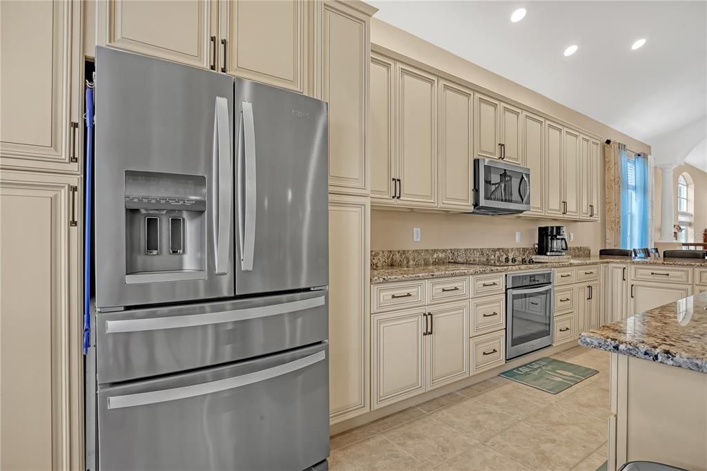 For Rent: $5,000 (4 beds, 3 baths, 3037 Square Feet)