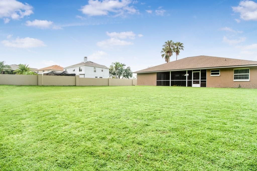 For Sale: $430,000 (3 beds, 2 baths, 1875 Square Feet)