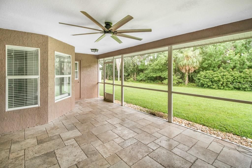 For Sale: $430,000 (3 beds, 2 baths, 1875 Square Feet)