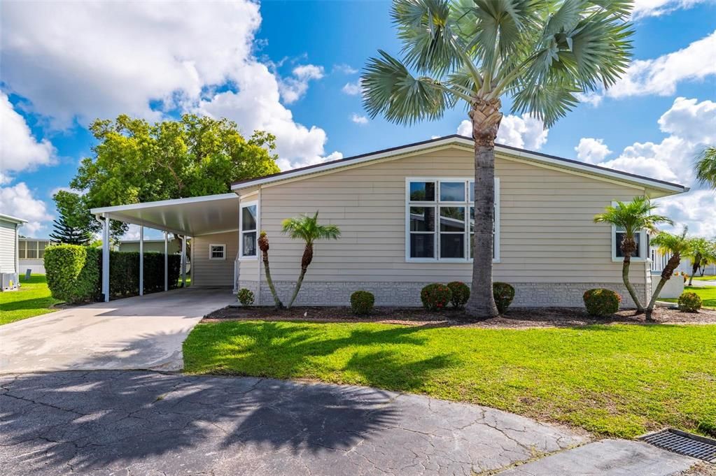 For Sale: $250,000 (3 beds, 2 baths, 1804 Square Feet)