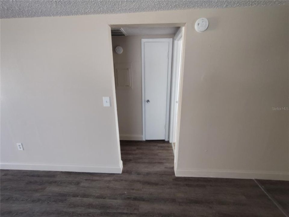 В аренду: $1,250 (2 спален, 1 ванн, 804 Квадратных фут)