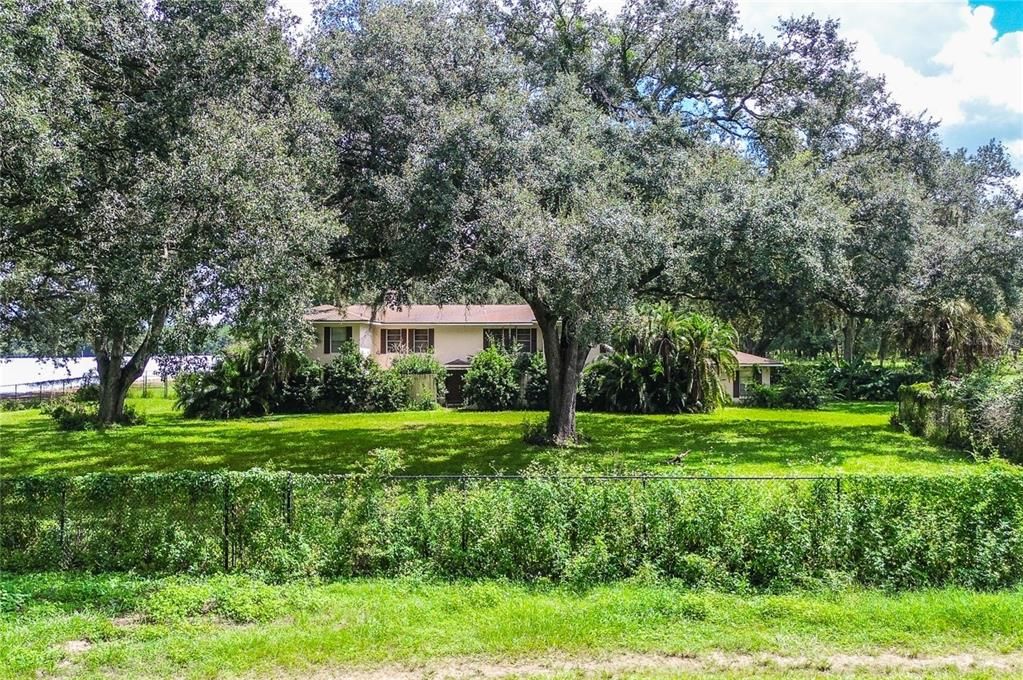 For Sale: $1,099,500 (5 beds, 4 baths, 4770 Square Feet)