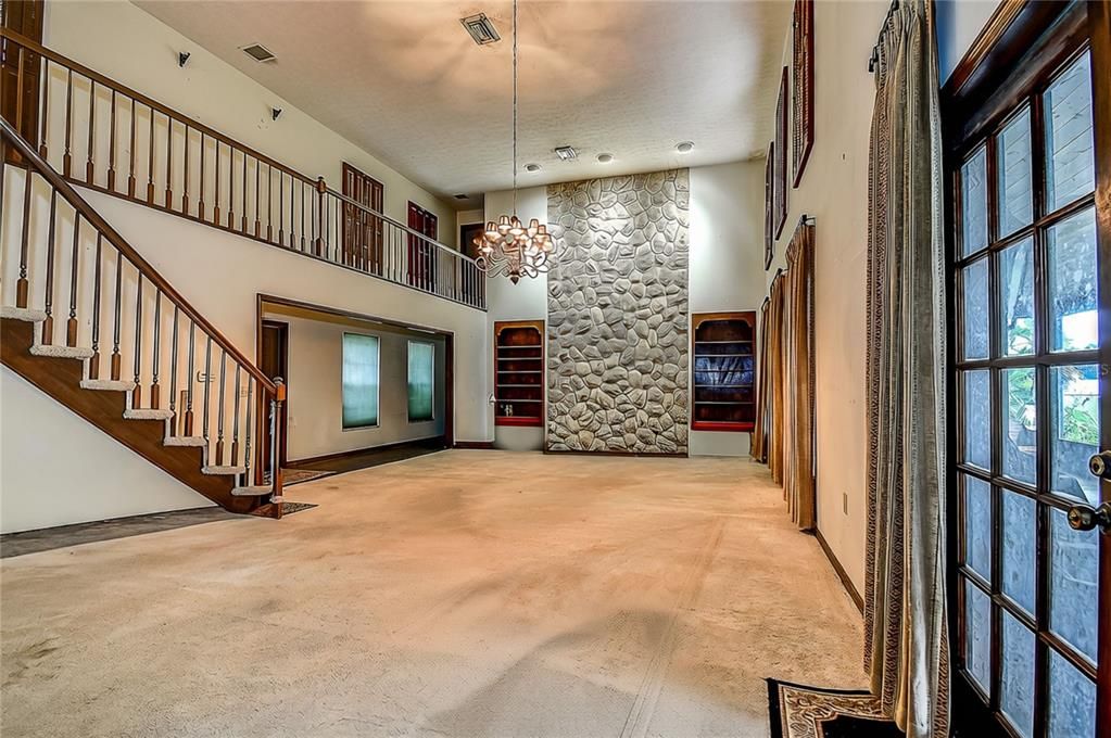 For Sale: $1,099,500 (5 beds, 4 baths, 4770 Square Feet)