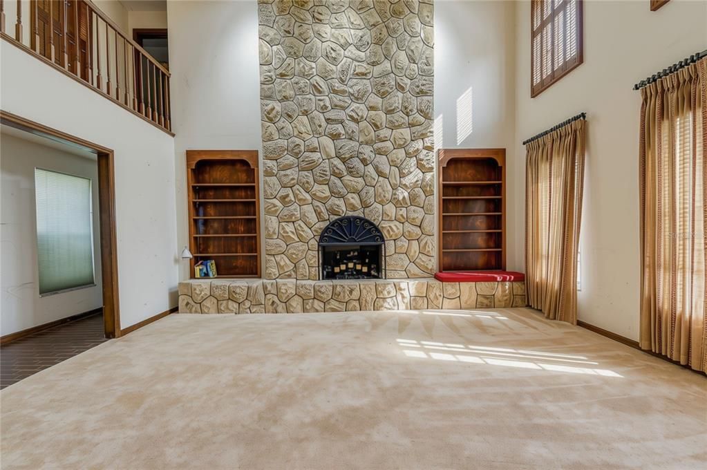 For Sale: $1,099,500 (5 beds, 4 baths, 4770 Square Feet)