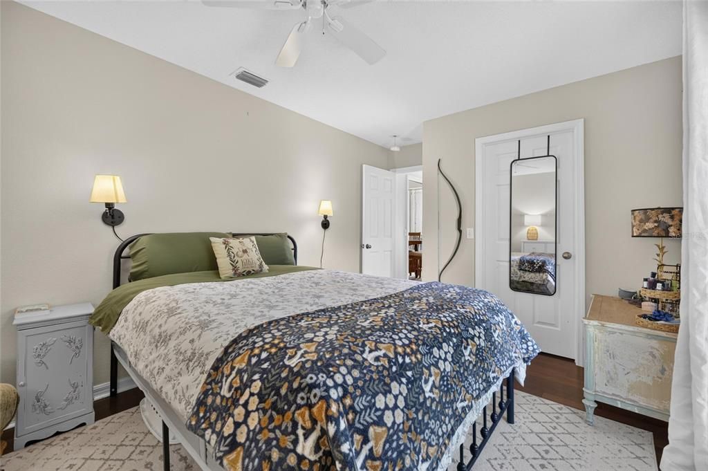 For Sale: $500,000 (4 beds, 3 baths, 2207 Square Feet)