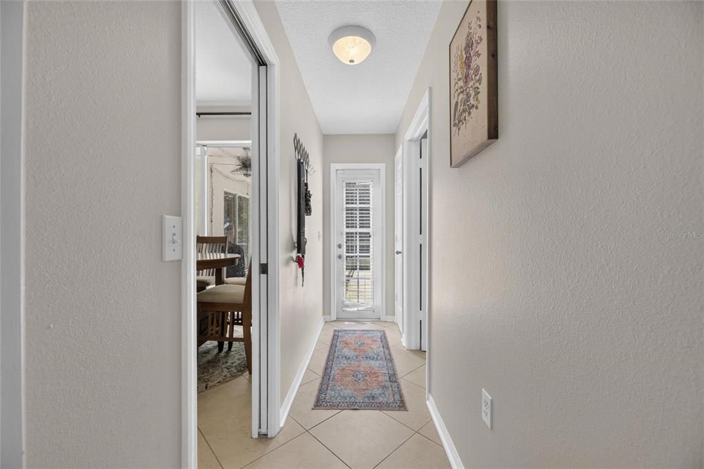 For Sale: $500,000 (4 beds, 3 baths, 2207 Square Feet)