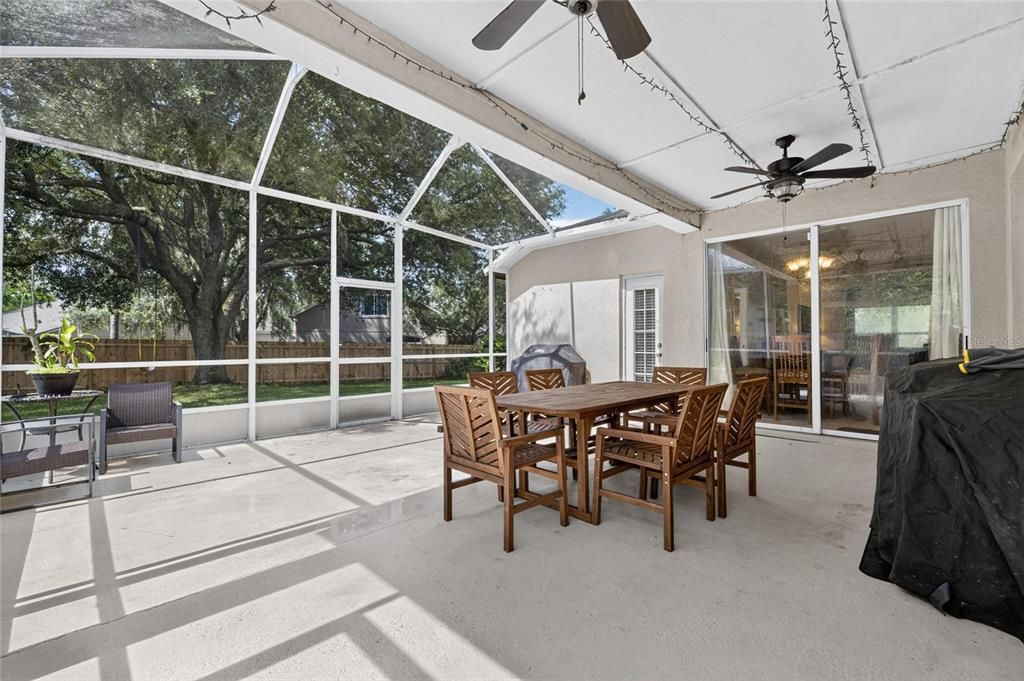 For Sale: $500,000 (4 beds, 3 baths, 2207 Square Feet)