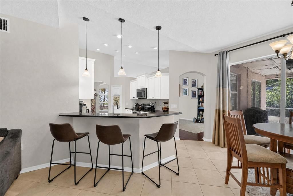 For Sale: $500,000 (4 beds, 3 baths, 2207 Square Feet)
