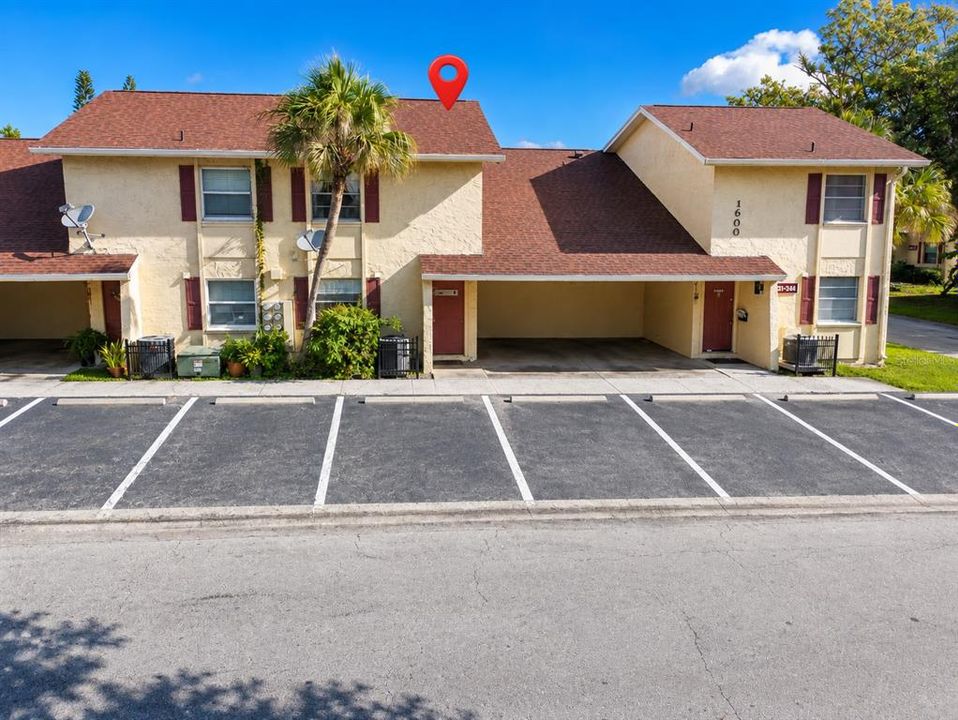 For Sale: $199,900 (3 beds, 2 baths, 1588 Square Feet)