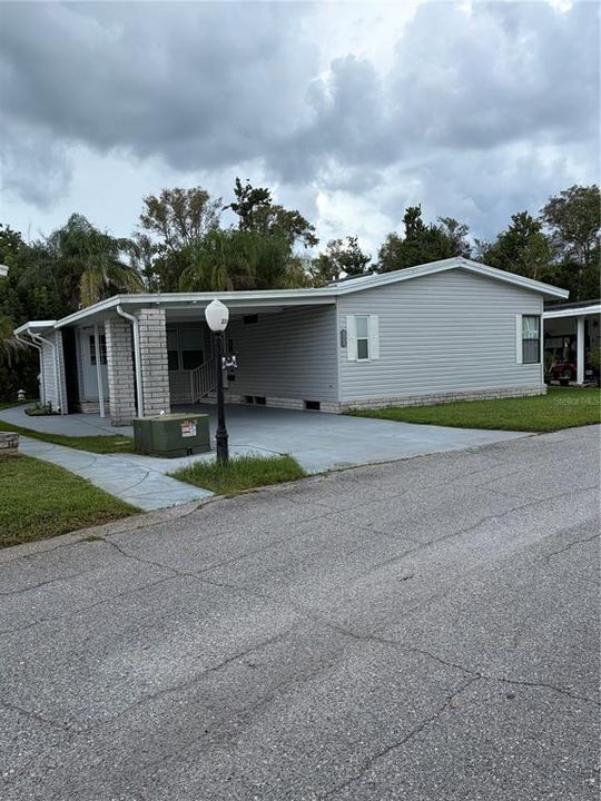 For Sale: $179,900 (2 beds, 2 baths, 1435 Square Feet)