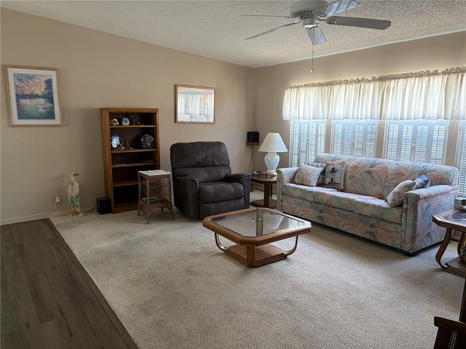 For Sale: $179,900 (2 beds, 2 baths, 1435 Square Feet)