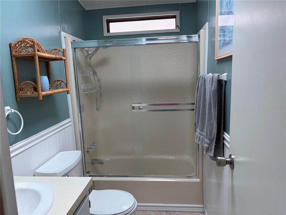 For Sale: $179,900 (2 beds, 2 baths, 1435 Square Feet)