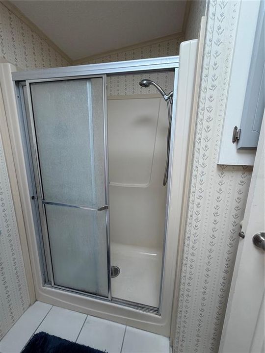 For Sale: $179,900 (2 beds, 2 baths, 1435 Square Feet)