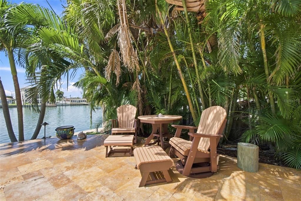 For Sale: $2,995,000 (4 beds, 5 baths, 3992 Square Feet)